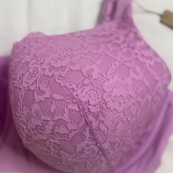SKIMS Fits Everybody Lace Full Coverage Bra 40DD / 40E Lightly Lined Petal NWT - Picture 7 of 9